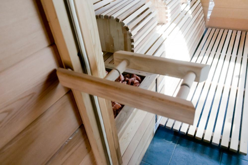 Ручка-скоба Gratec Estri B из массива бука с магнитным фиксатором для стеклянной двери сауны и бани арт. RS-BB-315M фото 2