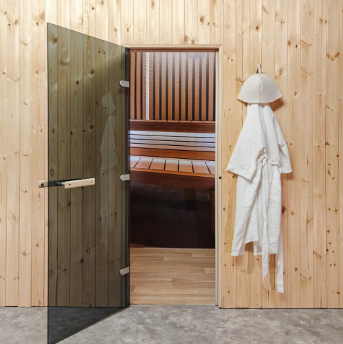 Дверь для бани и сауны Gratec Kati, короб из массива липы, серое прозрачное закаленное стекло 8 мм фото 2