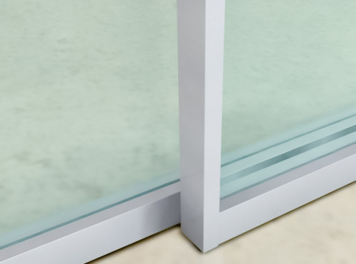 Дверь одинарная раздвижная с стеклянной перегородкой фото 6