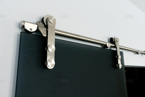 Откатные двери с открытой роликовой сиситемой фото 4