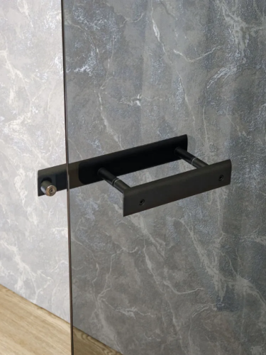 Дверь для хамам и сауны Gratec Estri Black Premium, чёрные короб и фурнитура, серое прозрачное закаленное стекло 8 мм фото 4
